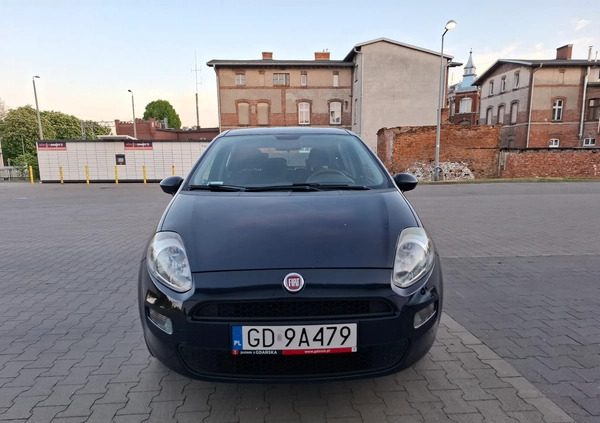Fiat Punto cena 30000 przebieg: 81538, rok produkcji 2017 z Gdańsk małe 121